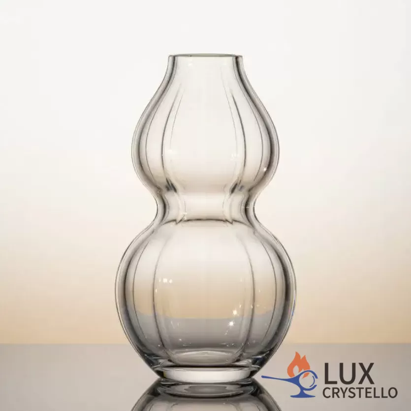 gourd-shaped crystal vase by handcrafted